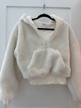 ALO Women’s Off-White Sherpa Half-Zip Hoodie